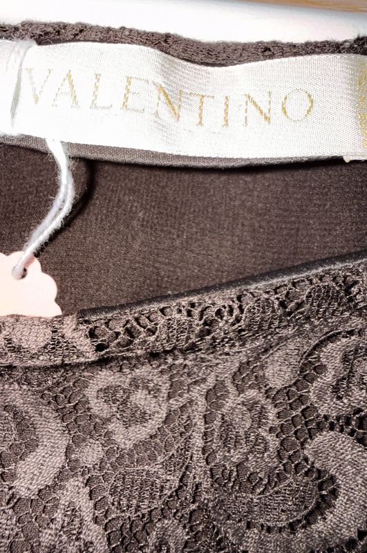 102463- Valentino skjørt