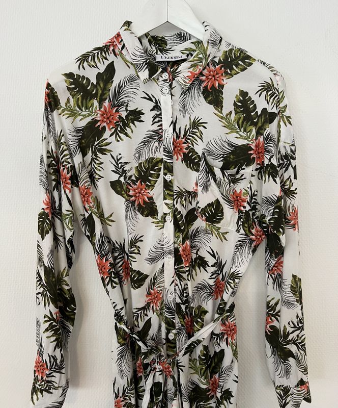 101922 - Undorn kjole