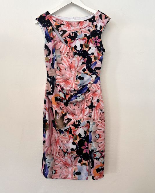 Hovedbilde 102073 - Joseph Ribkoff kjole 