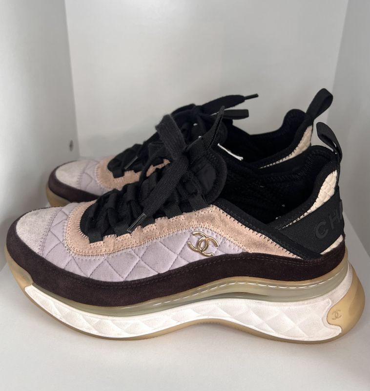 101971 - Chanel Sneakers 