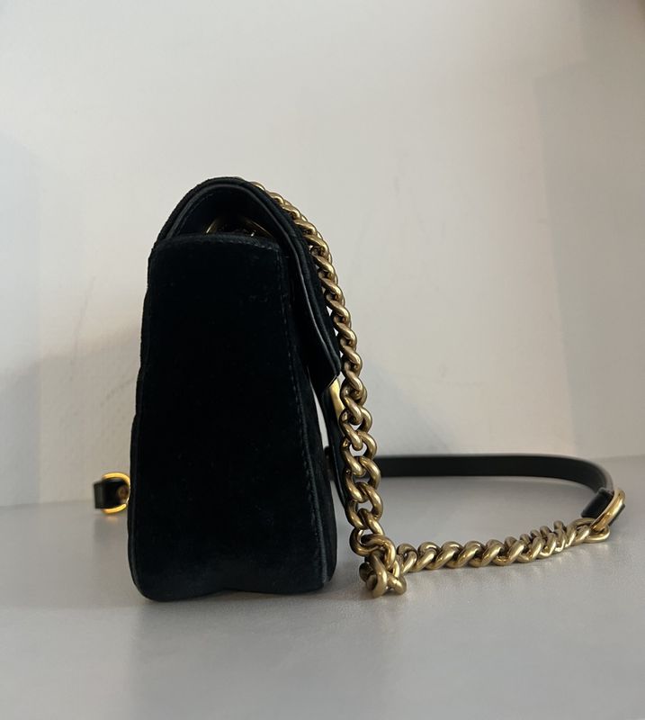 101955 - Gucci Marmont Velvet Black