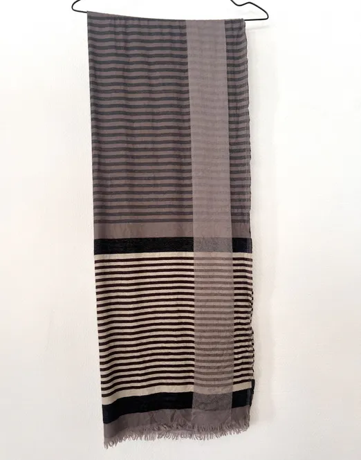 Hovedbilde 50224 - Yigal Azrouël skjerf 