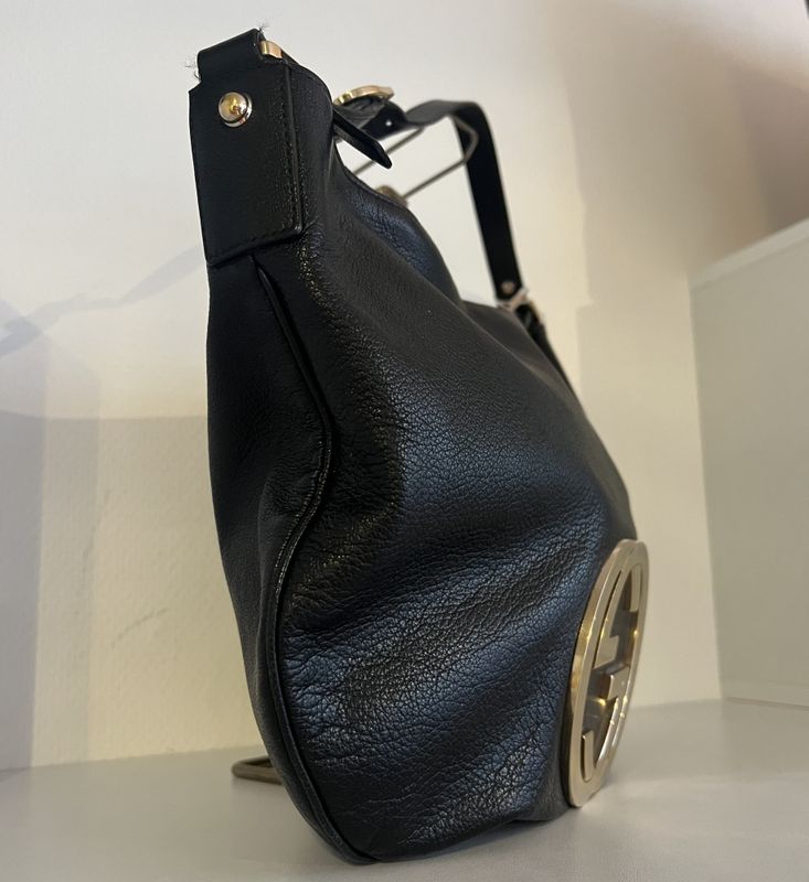 101886 - Gucci Blondie 