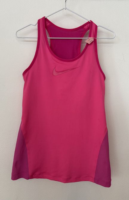 Hovedbilde 102568 - Topp Nike
